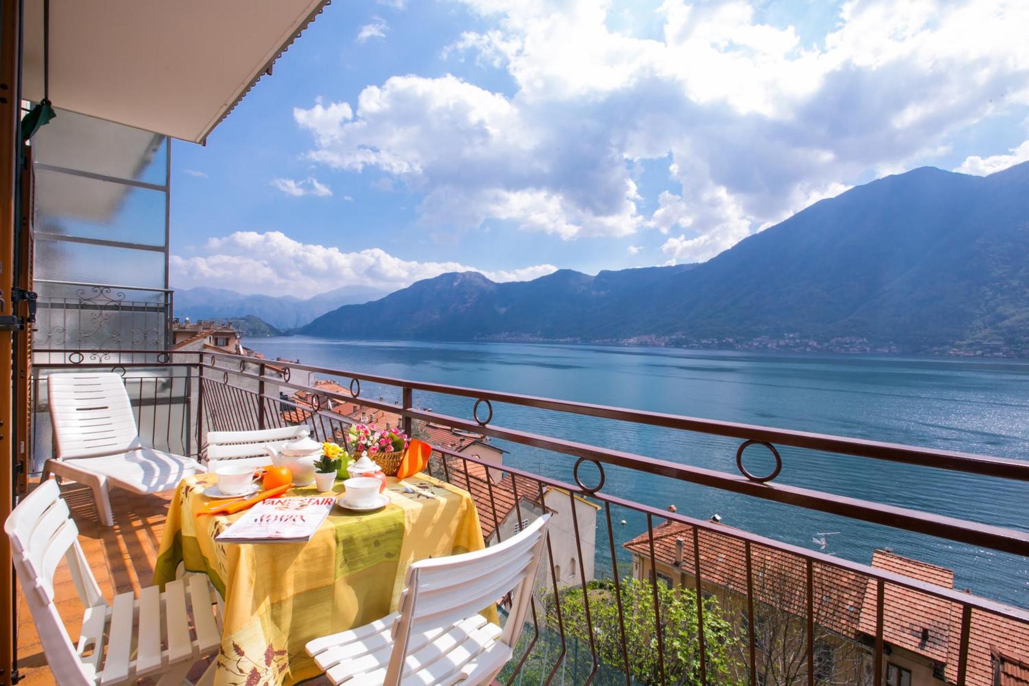 Bella Lake View Colonno Exteriér fotografie